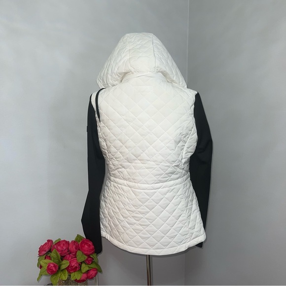 Calvin Klein Black & White Color Block Quilted Hooded Zip Up Jacket- Reemoly - Picture 14 of 15